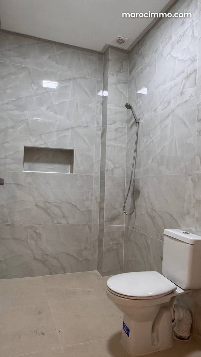 À vendre appartement proche de medina — 2
