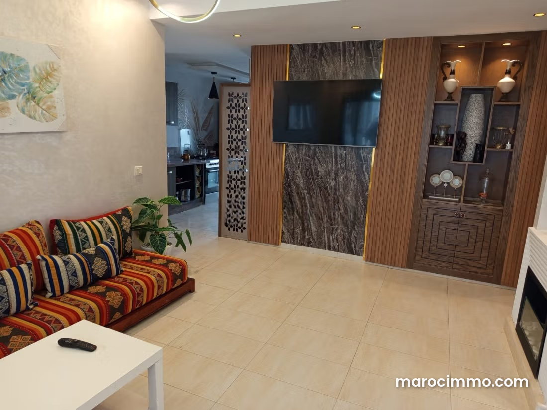 105 m² Apartment with Swimming Pool in Bouznika's Al Kawtar District — Bouznika