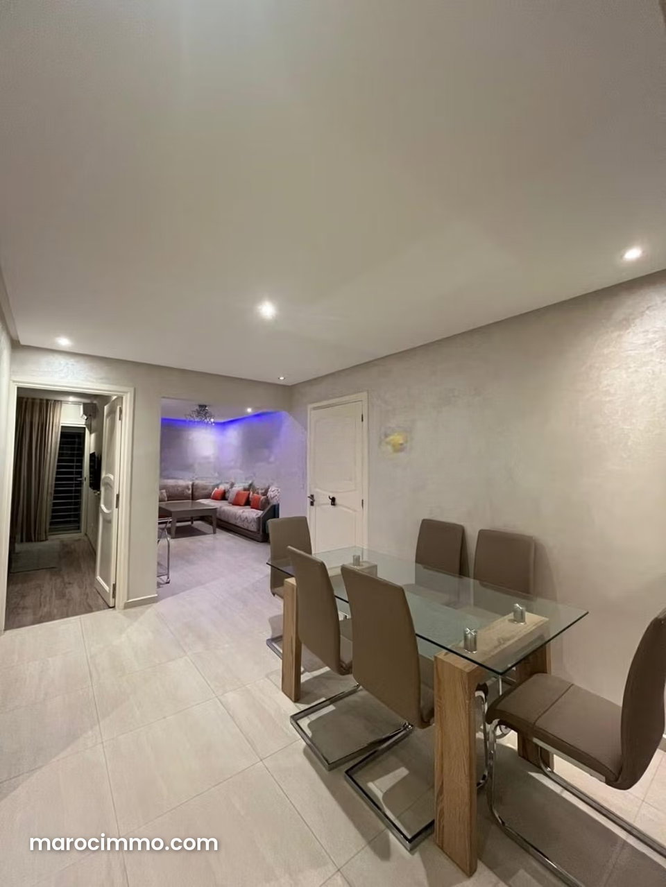 Appartement meublée 2 chambres salon