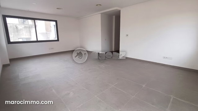 Bureau à louer 72 m² Les Hôpitaux Casablanca — 3