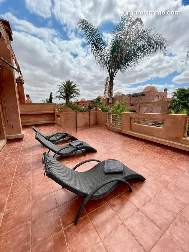 Villa 256 m2,3 Chs, piscine — 2