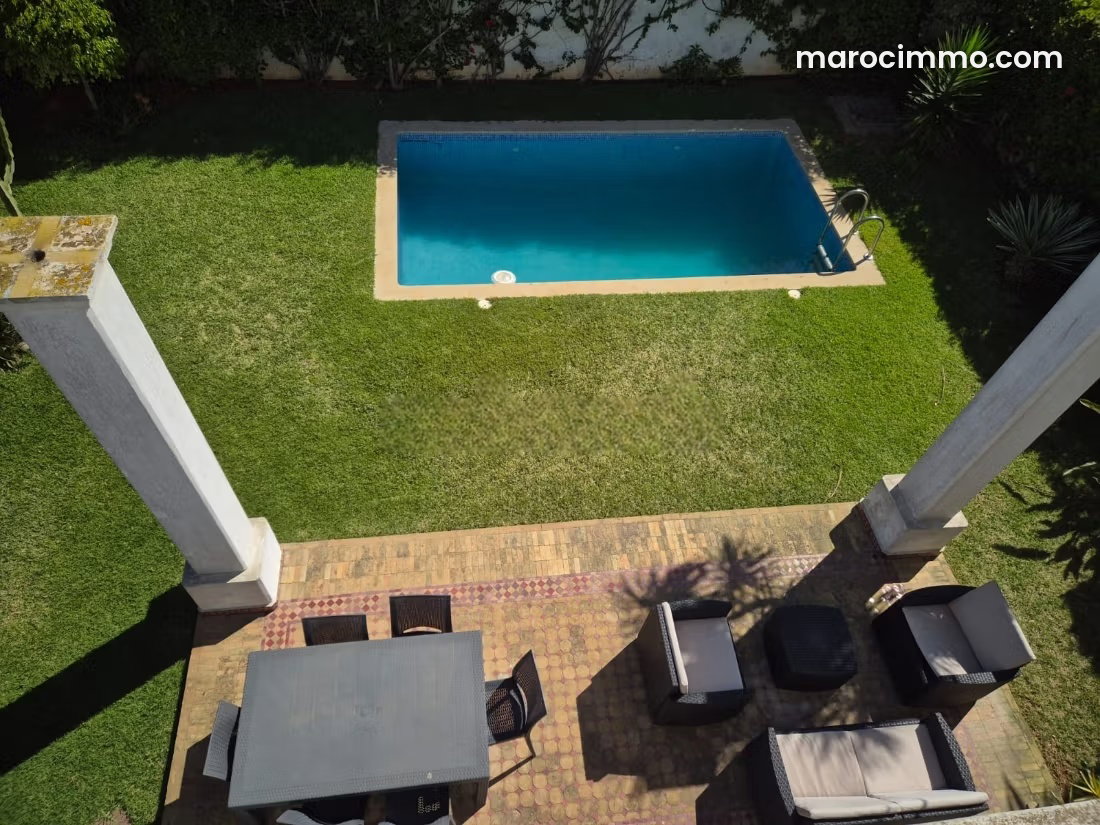 450 sqm Furnished Villa with Swimming Pool, Aïn Diab, Casablanca — Casablanca