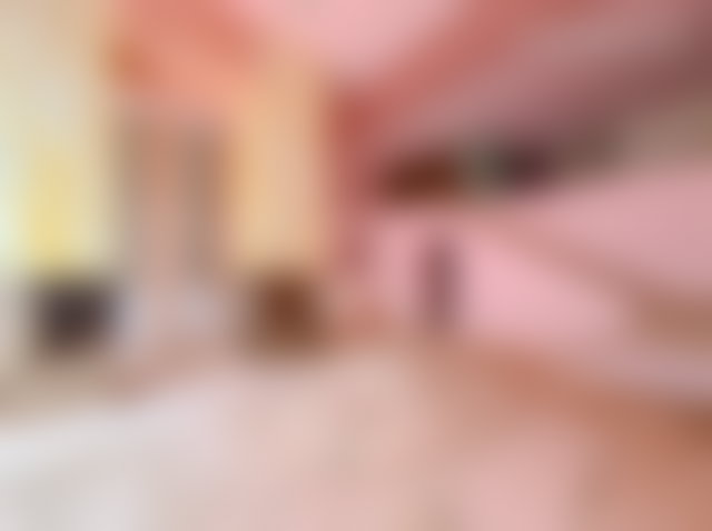 محل تجاري بواجهة مميزة للكراء في حي الرياض بالرباط — 4