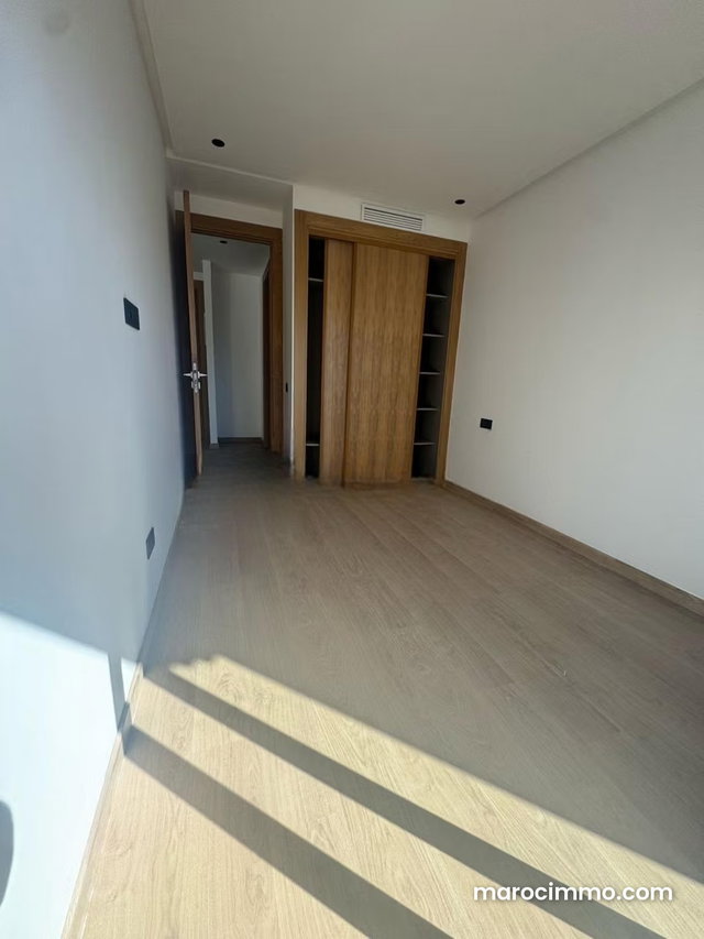 Appartement à l'achat à Les princesses. 1 chambre. Salon typique marocain, résidence sécurisée — 4