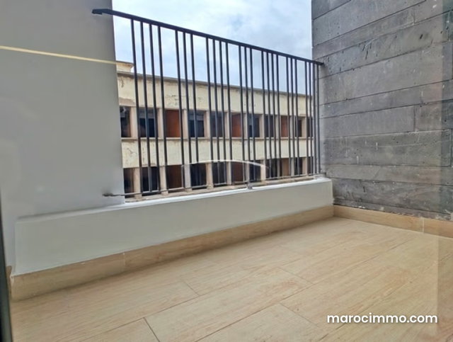 Studio neuf à louer sur Belvédère 52 m² — 3