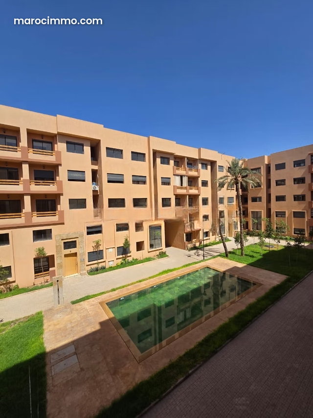 À VENDRE – Appartement à Semlalia, Guéliz – Vue Piscine — 4