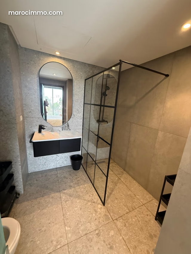 Location d'un appartement à Alsace Lorraine. 1 belle chambre. Ascenseur et garage — 4