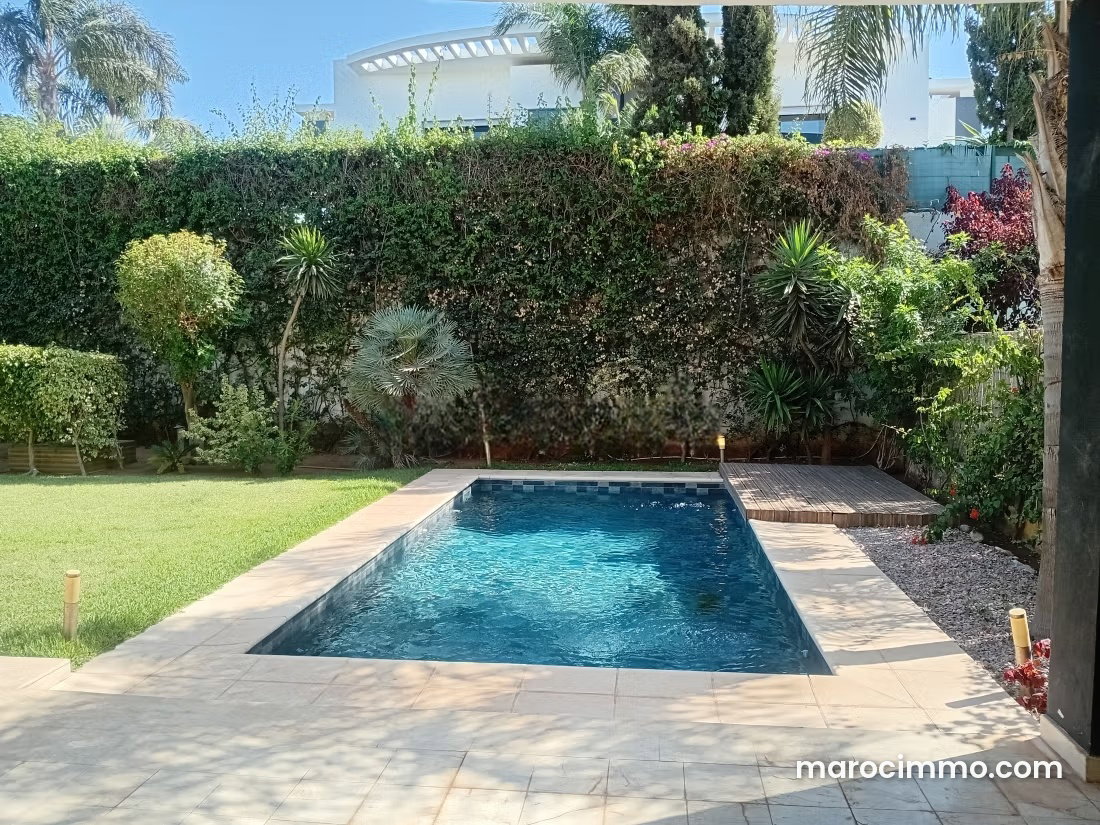 Villa 555 m² avec piscine, Ville Verte, Bouskoura — Bouskoura