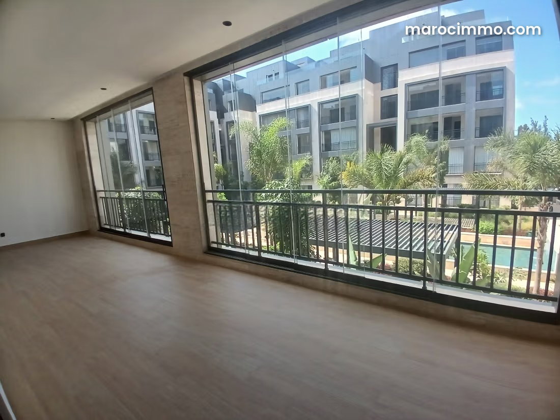 Appartement 3 chambres avec terrasse à louer, Souissi, Rabat — Rabat