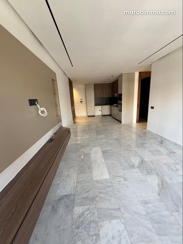 Agréable Appartement très luxueux en vente neuf de 2 chambres et 2 salles de bain au centre ville Gueliz — 2