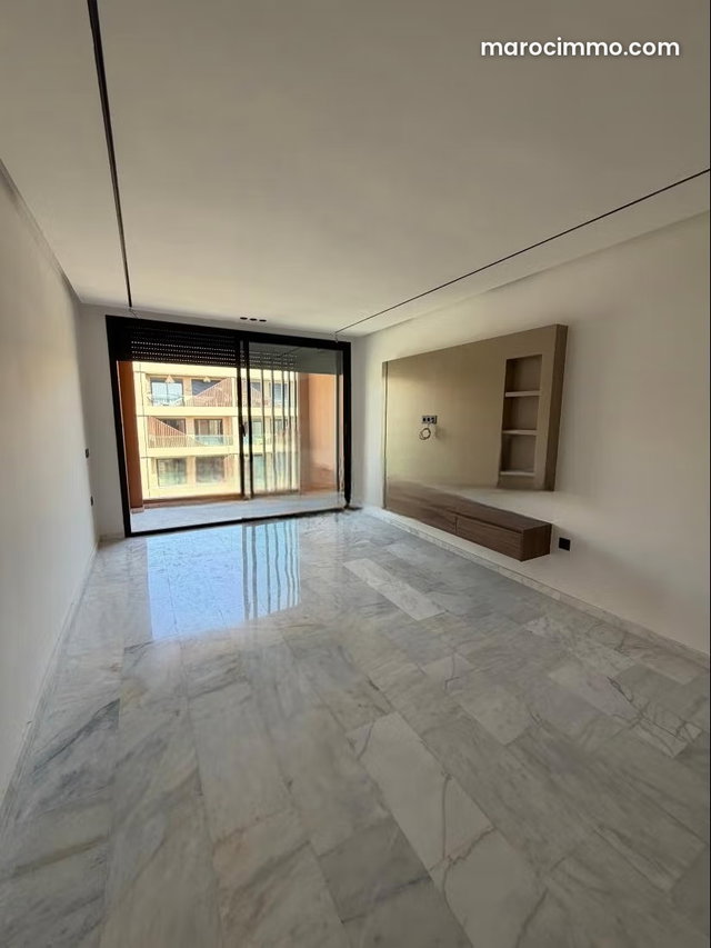 Agréable Appartement très luxueux en vente neuf de 2 chambres et 2 salles de bain au centre ville Gueliz — 4