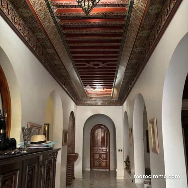 Villa à Vendre de 1512.0 m² à Marrakech, Gueliz — 2