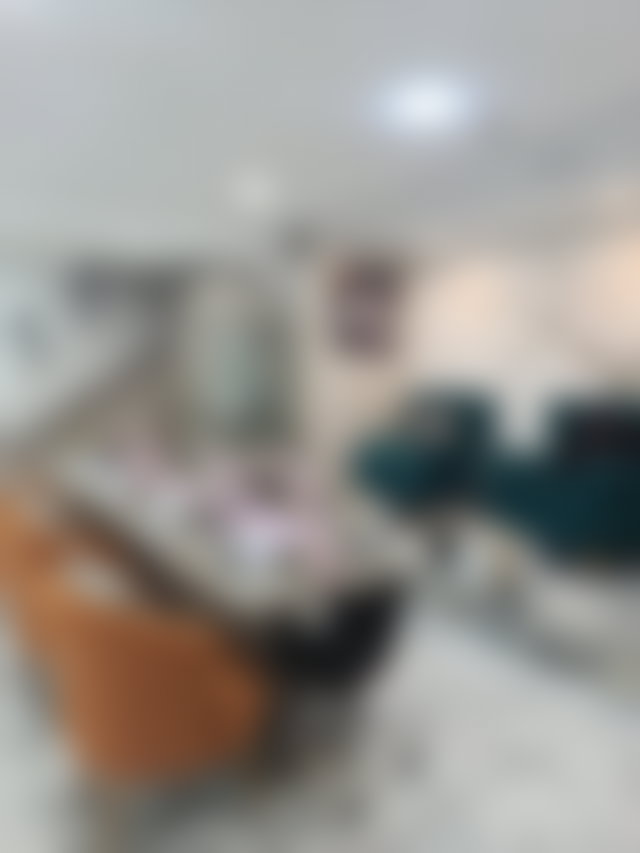 محل تجاري راقٍ للبيع بحي راسين في الدار البيضاء — 3