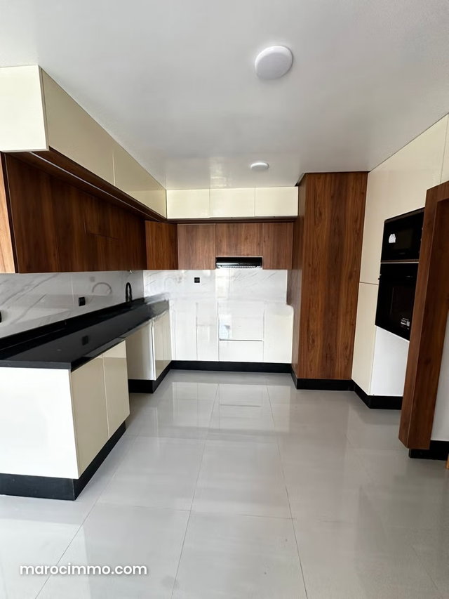 Appartement à louer — 3