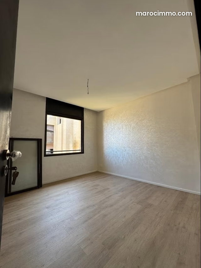 Rent this apartment in Riyadh. 180 m². Fully equipped kitchen. 4 bedrooms — 3