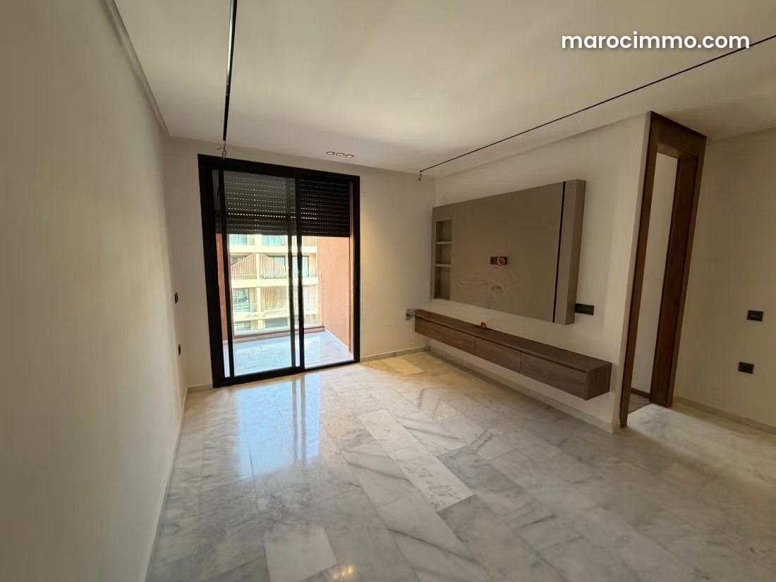 Luxury 41 m² Studio with Garage, Gueliz, Marrakech — Marrakesh