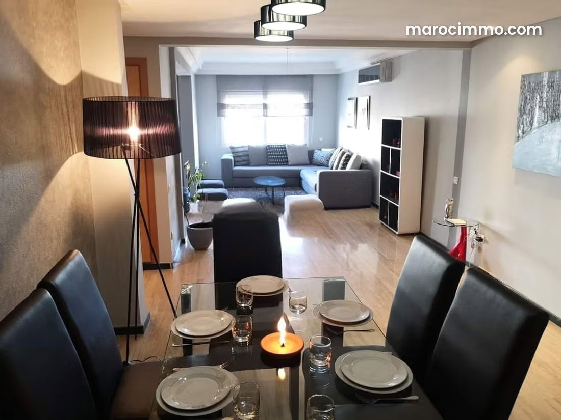Furnished 139 sqm Apartment, 2 Bedrooms, Gauthier, Casablanca — Casablanca
