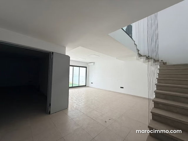 Plateau de bureau en location sur MAARIF EXTENSION — 3