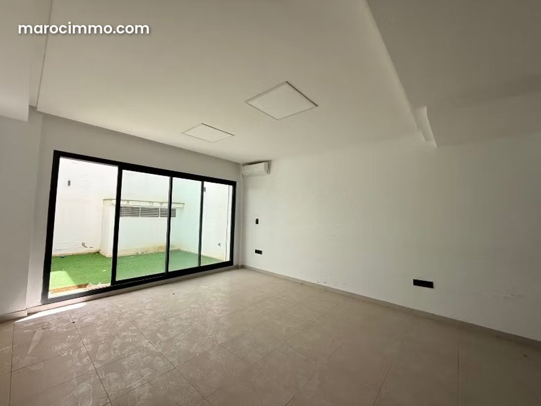 Bureau 175 m² avec terrasse, Maârif Extension, Casablanca — Casablanca