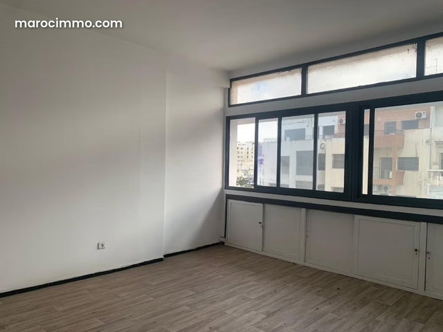 Plateau de Bureau à louer à PALMIER — 2