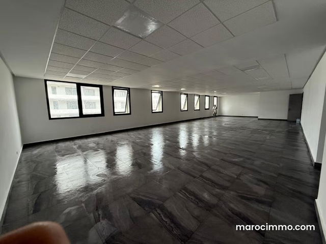 Plateau de bureau à louer à Bd ABDELLAH BEN CHERIF — الدار البيضاء