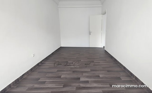 Bureau sur Boulevard 114m2 4 pièces 1er étg Maarif — 5