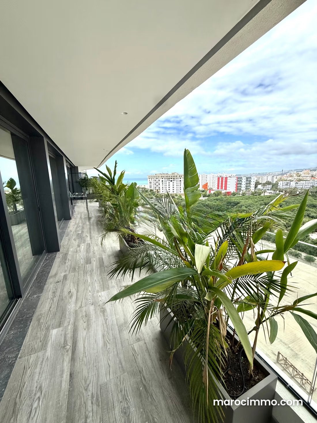 Furnished 180 sqm Apartment with Sea and Mountain Views, Tangier City Center — Tangier