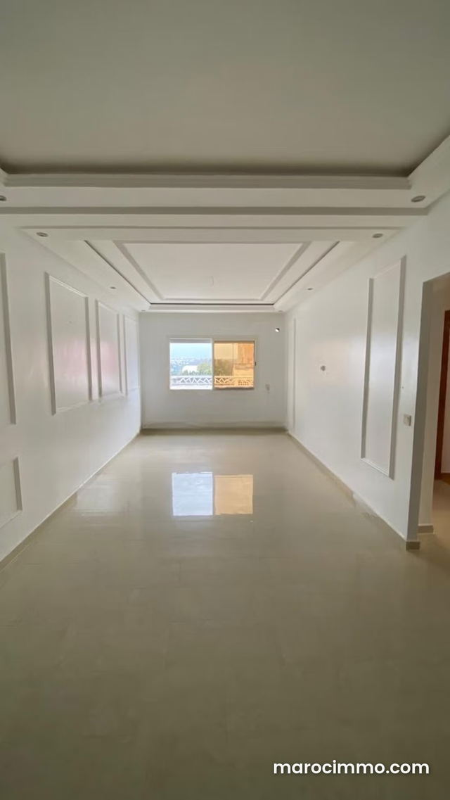 Bel appartement en location en Hassan Centre Ville. 3 pièces. Terrasse et ascenseur — Rabat