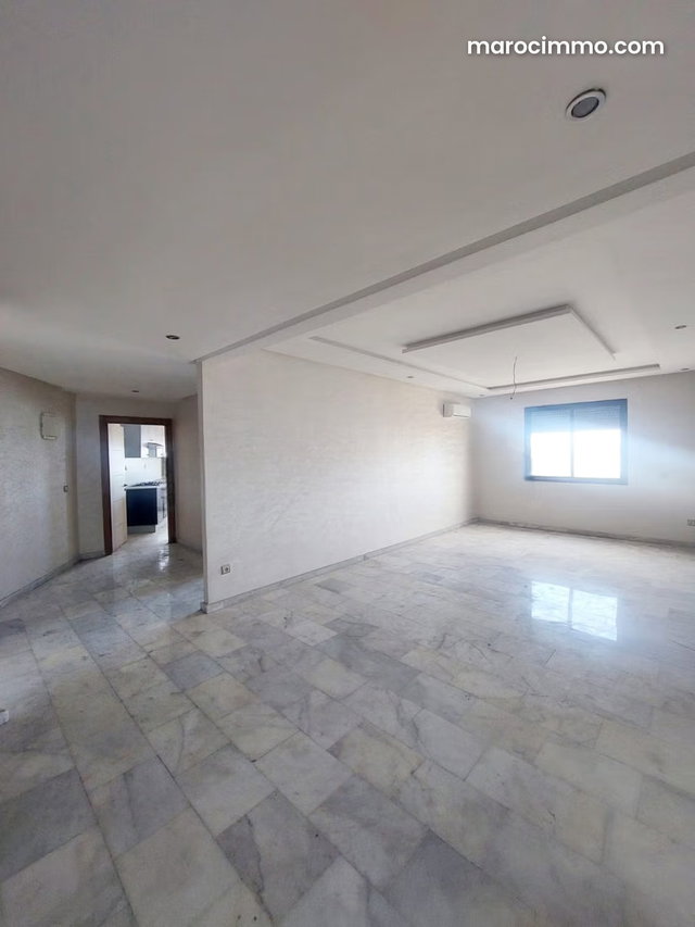 Appartement en vente au quartier la villette. 2 chambres. Service de concierge et climatisation — 5