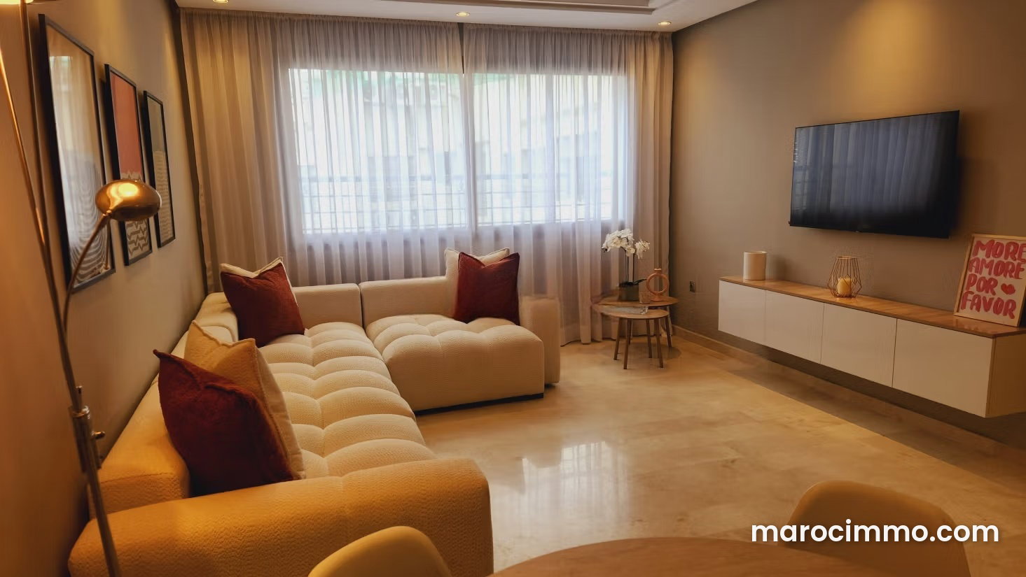Furnished 1-Bedroom Apartment, 60 m², Terrace and Garage, Racine, Casablanca — Casablanca