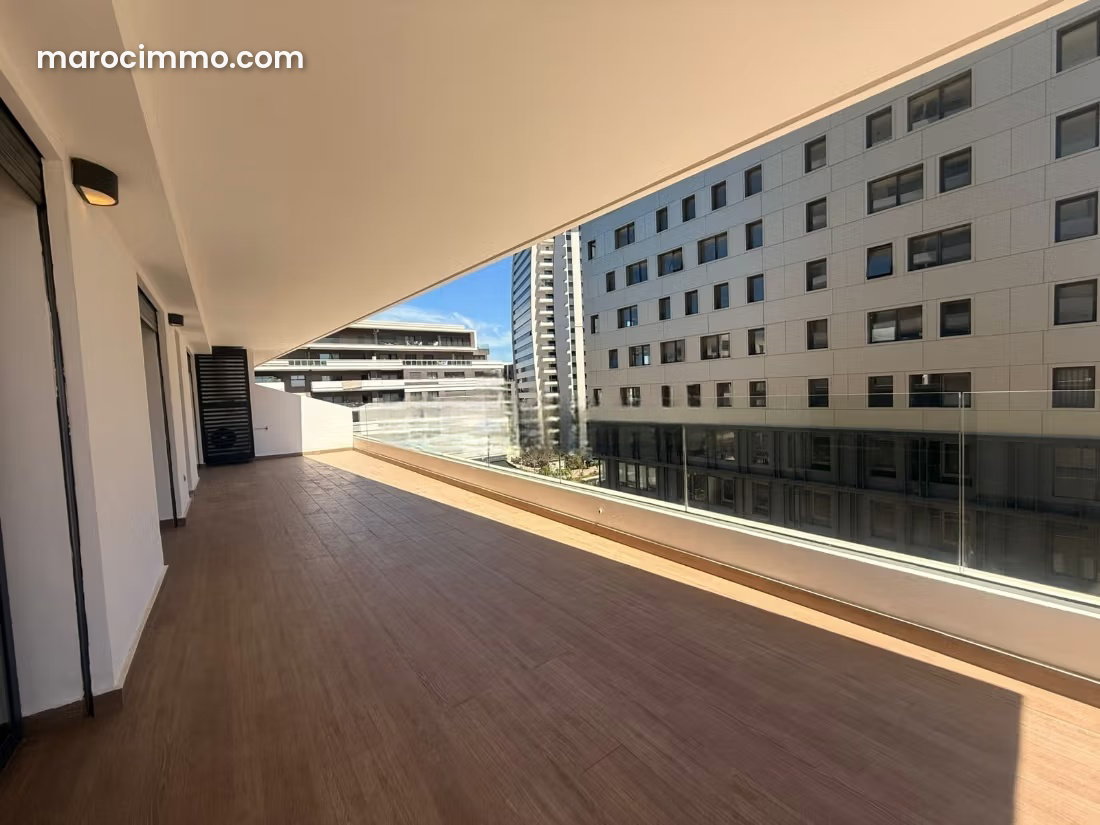 168 sqm Apartment, 3 Bedrooms, Casablanca Finance City — Casablanca