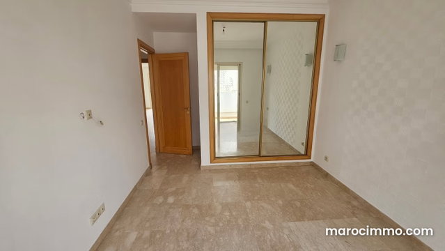 Bel appartement 2ch 111 m2 avec vue sur jardin — 5