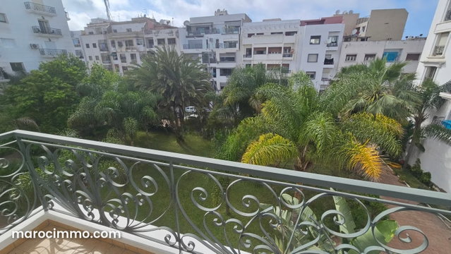 Bel appartement 2ch 111 m2 avec vue sur jardin — 3