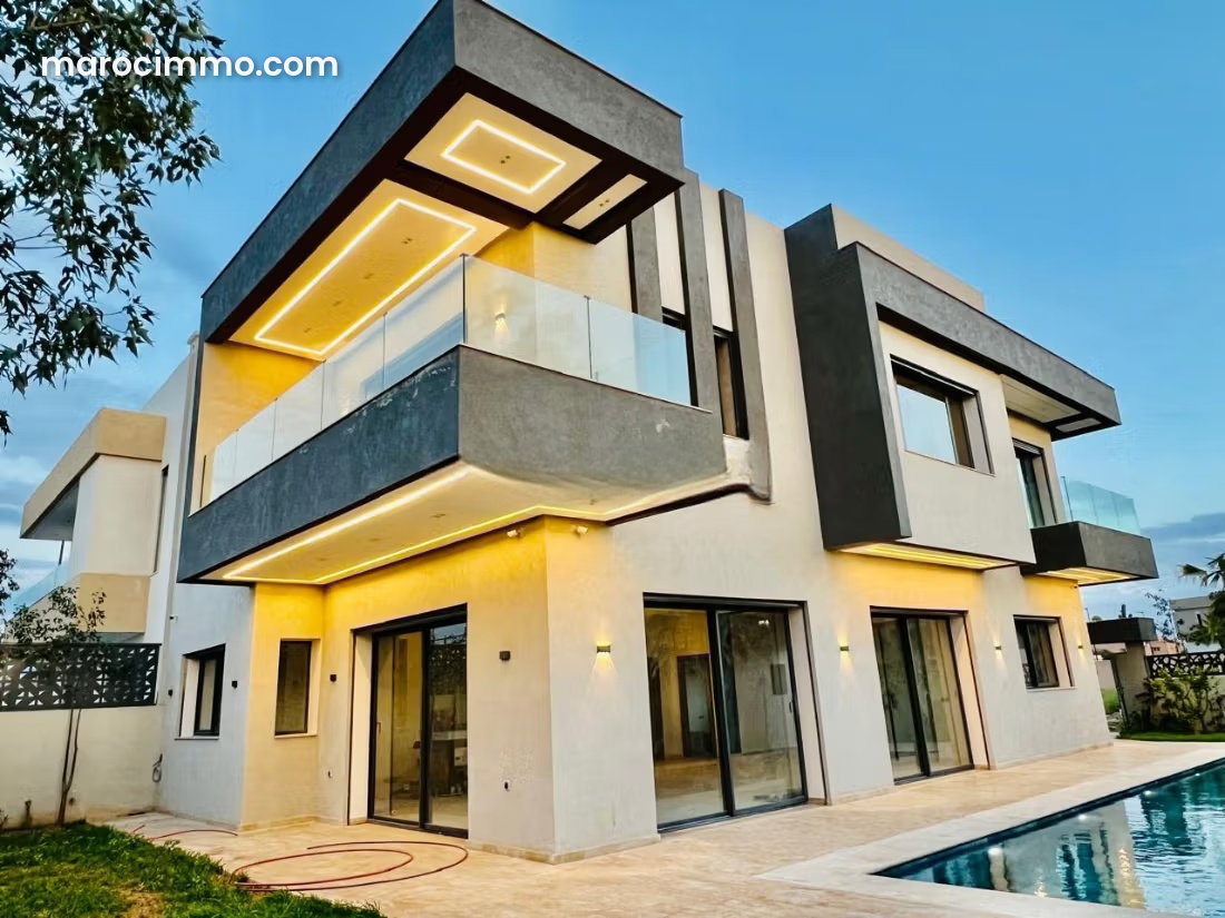 Villa neuve 845 m², piscine et jardin, Portes de Marrakech — Marrakech