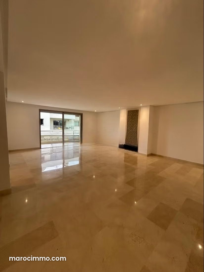 155 m² Apartment with Terrace and Swimming Pool in Ville Verte, Bouskoura — Bouskoura