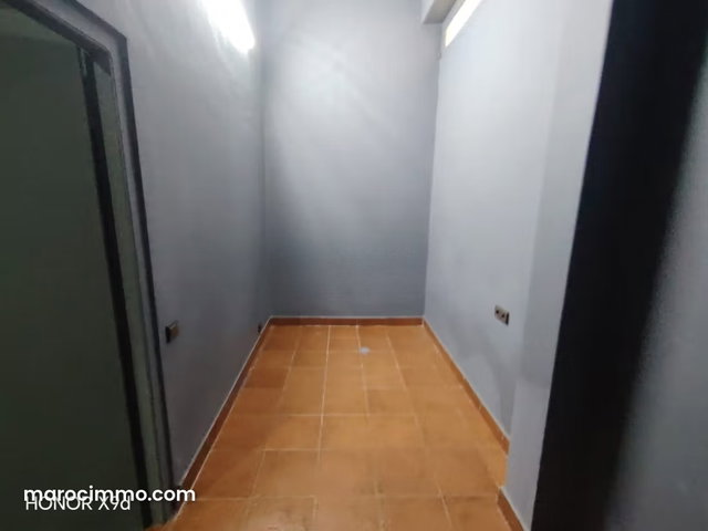 Magasi hay al qods bernoussi 96/m 3700 dh — 4