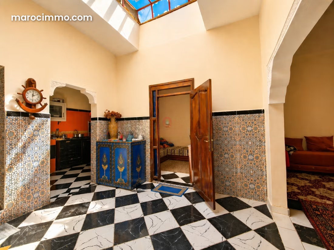 8-Bedroom House with Multiple Living Spaces in Tiznit — Tiznit