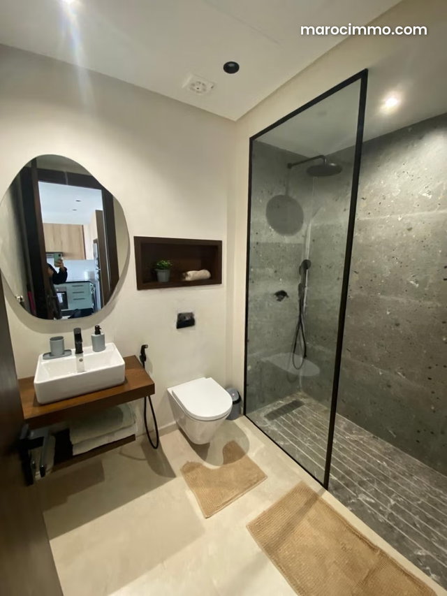 Comfortable 2-bedroom apartment for rent in Franceville. Fully furnished. — 5