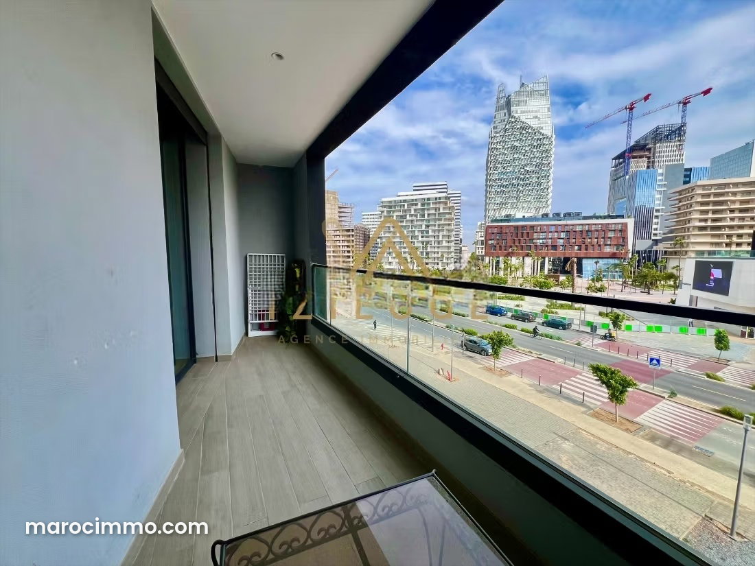 110 sqm apartment with terrace, Casablanca Finance City — Casablanca