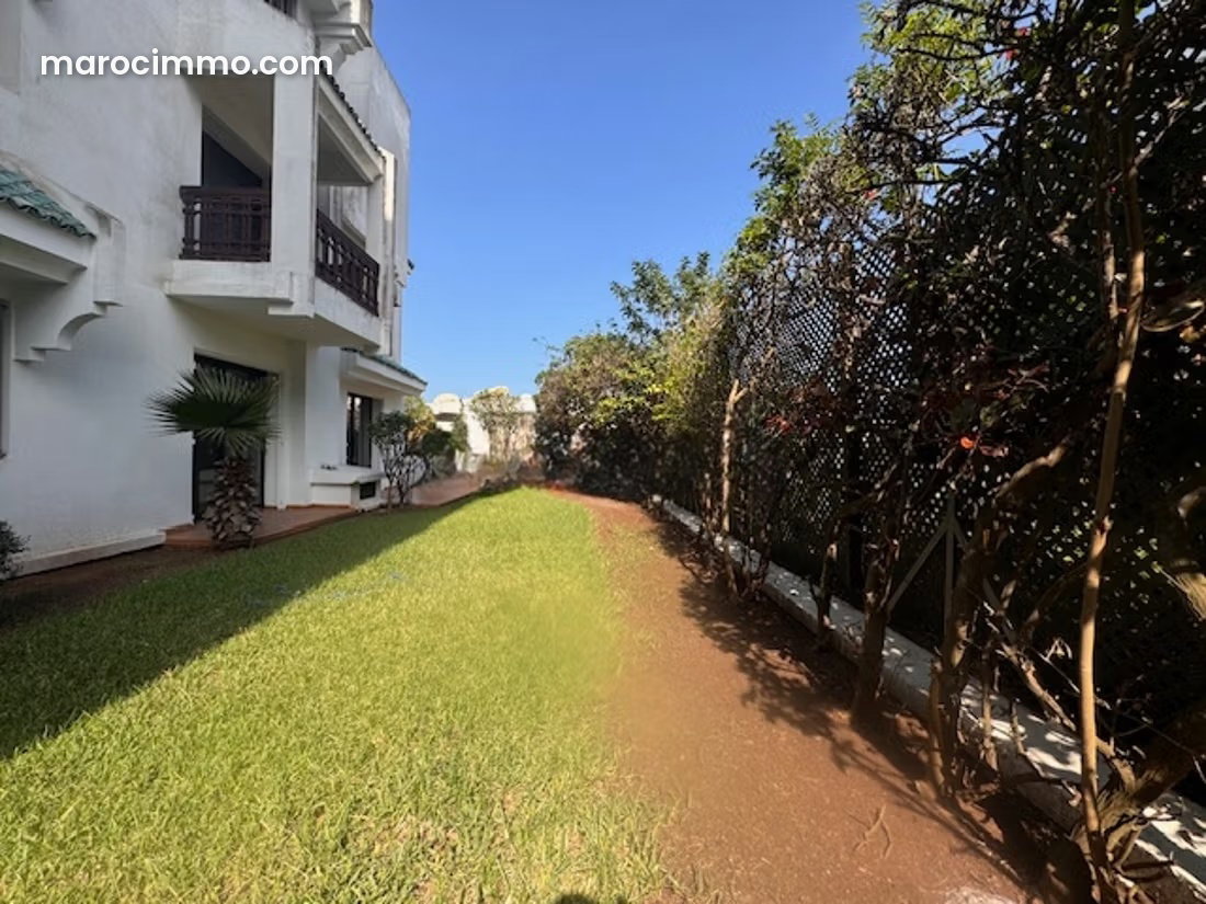 300 sqm Furnished Apartment with Garden, CIL, Casablanca — Casablanca