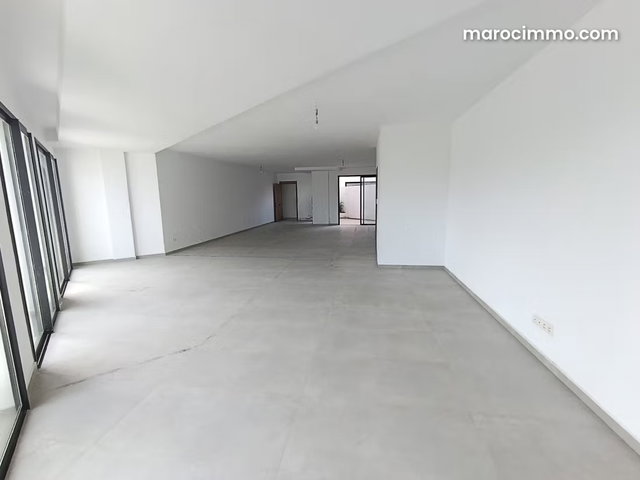 Plateau bureau neuf de 125m2 à la location – Taddart — 2