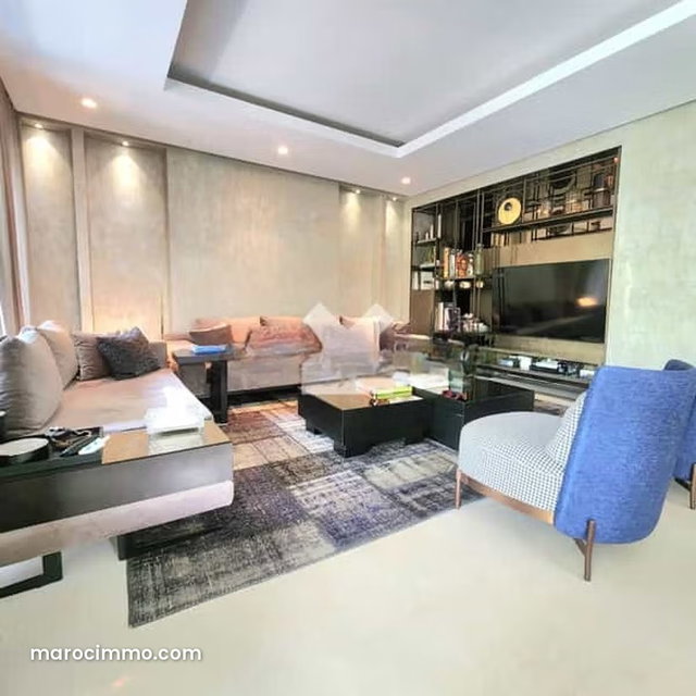 Villa à Vendre de 321.0 m² à Casablanca, Ain Diab — 4