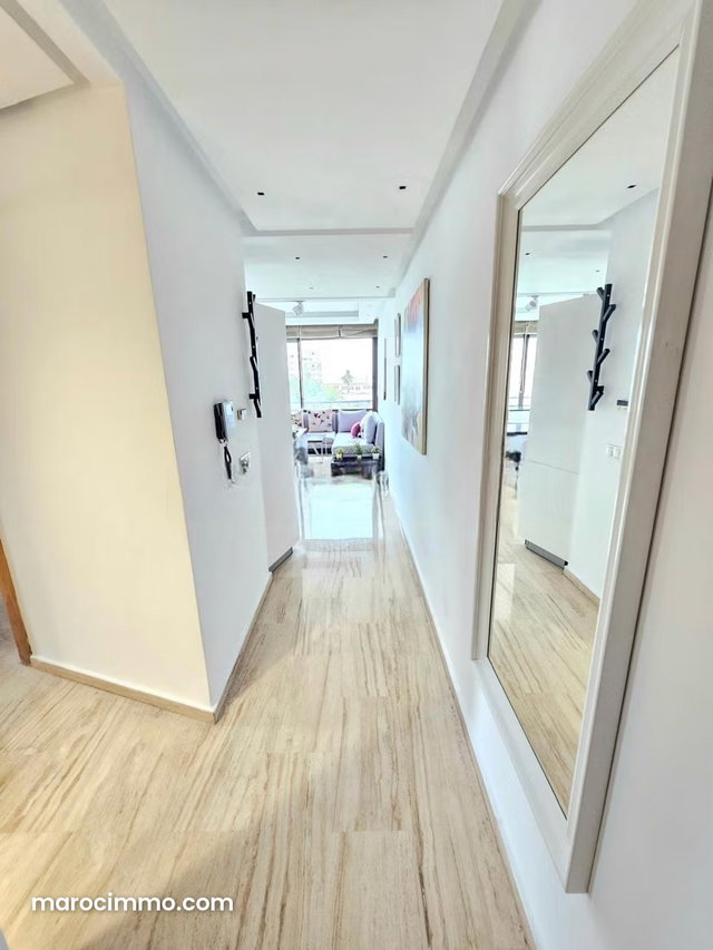 Gauthier – Superbe appartement meublé en location — 5