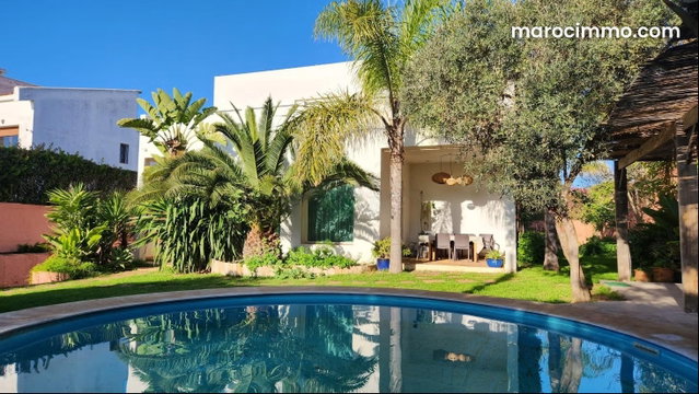 900m² Villa in Dar Bouazza — 2