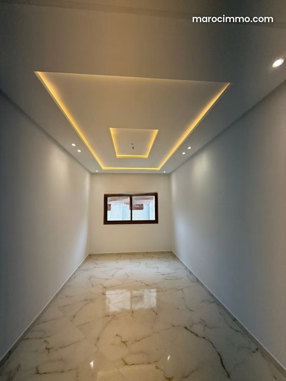 Superbe appartement à vendre à Martil. Superficie 78 m². Système de parabole et résidence sécurisée