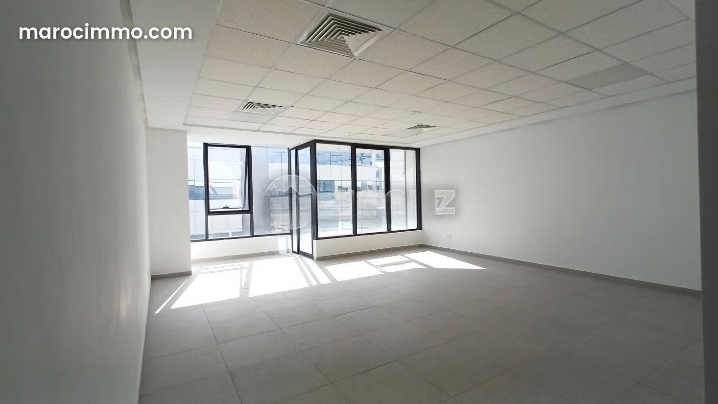 Brand-New 58 m² Office, Quartier des Hôpitaux, Casablanca — Casablanca