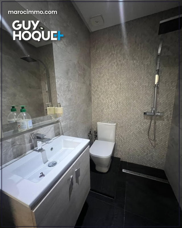Beautiful Opportunity 2-Bedroom Apartment 62m2 — 4