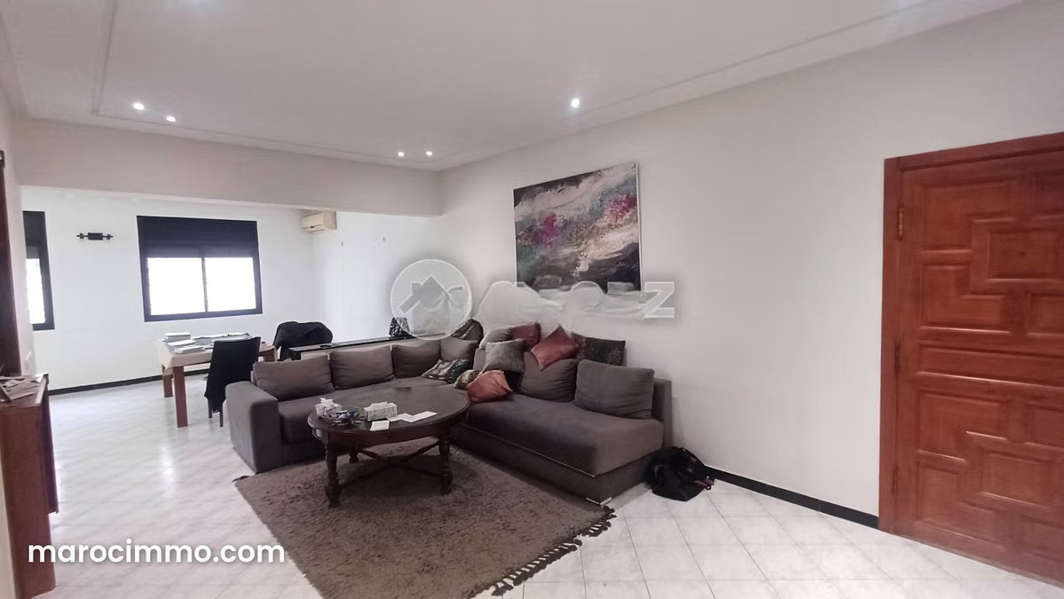 Appartement à vendre 269 m², 2 chambres Hay Moulay El Kamel Fès