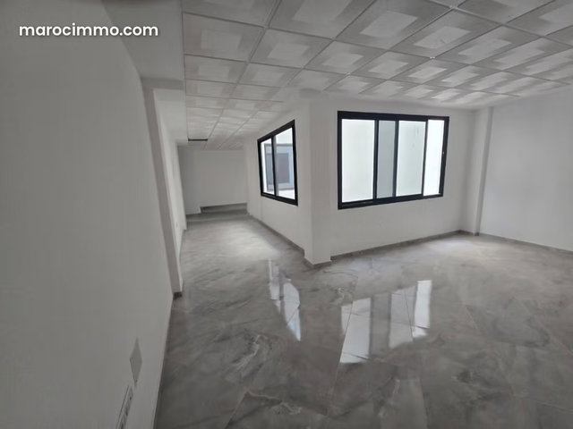 Office Building with R4 Floor Plates and Underground Parking — 2