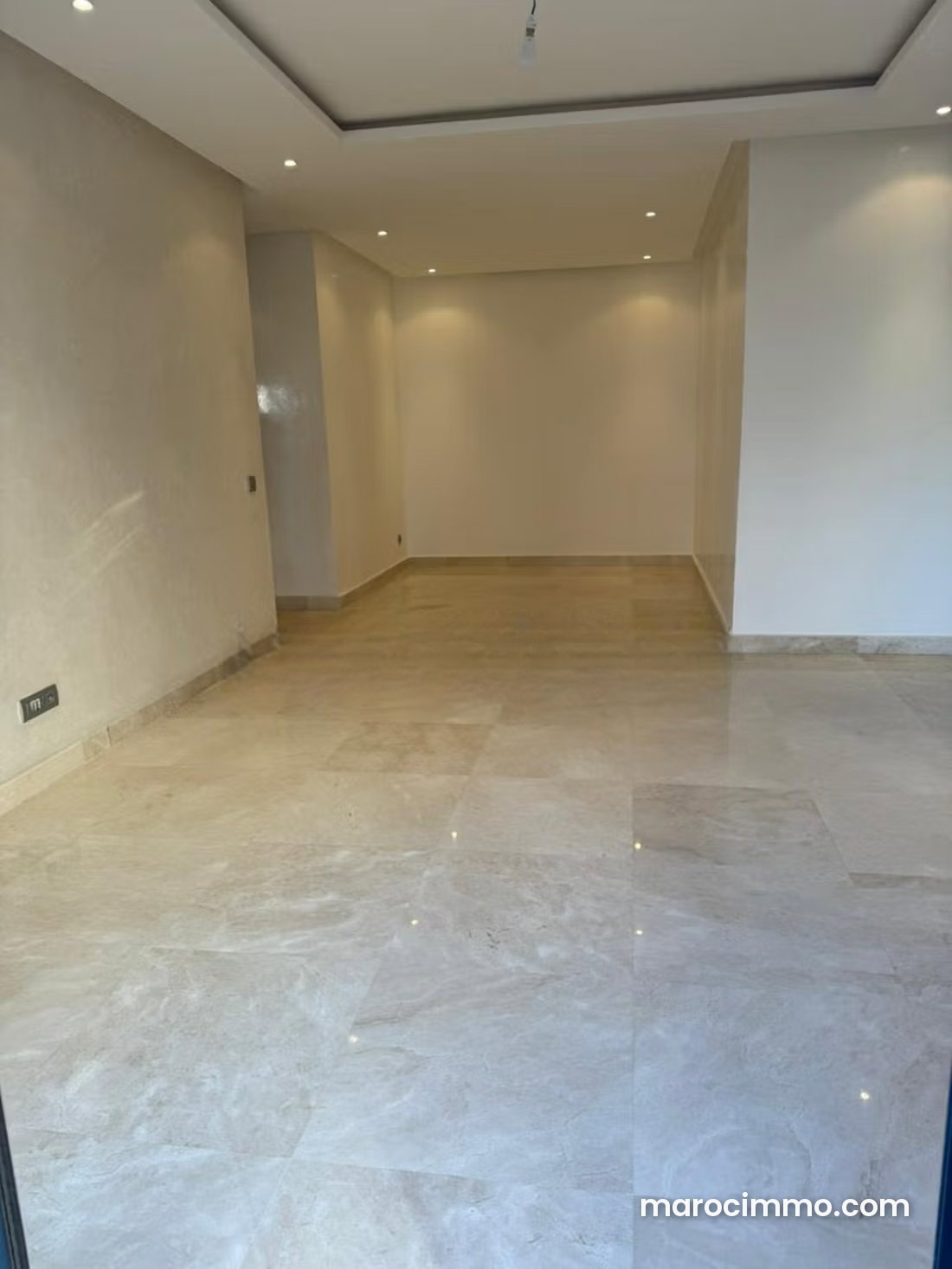 Appartement avec terrasse et piscine à louer à Riyad Rabat — Rabat